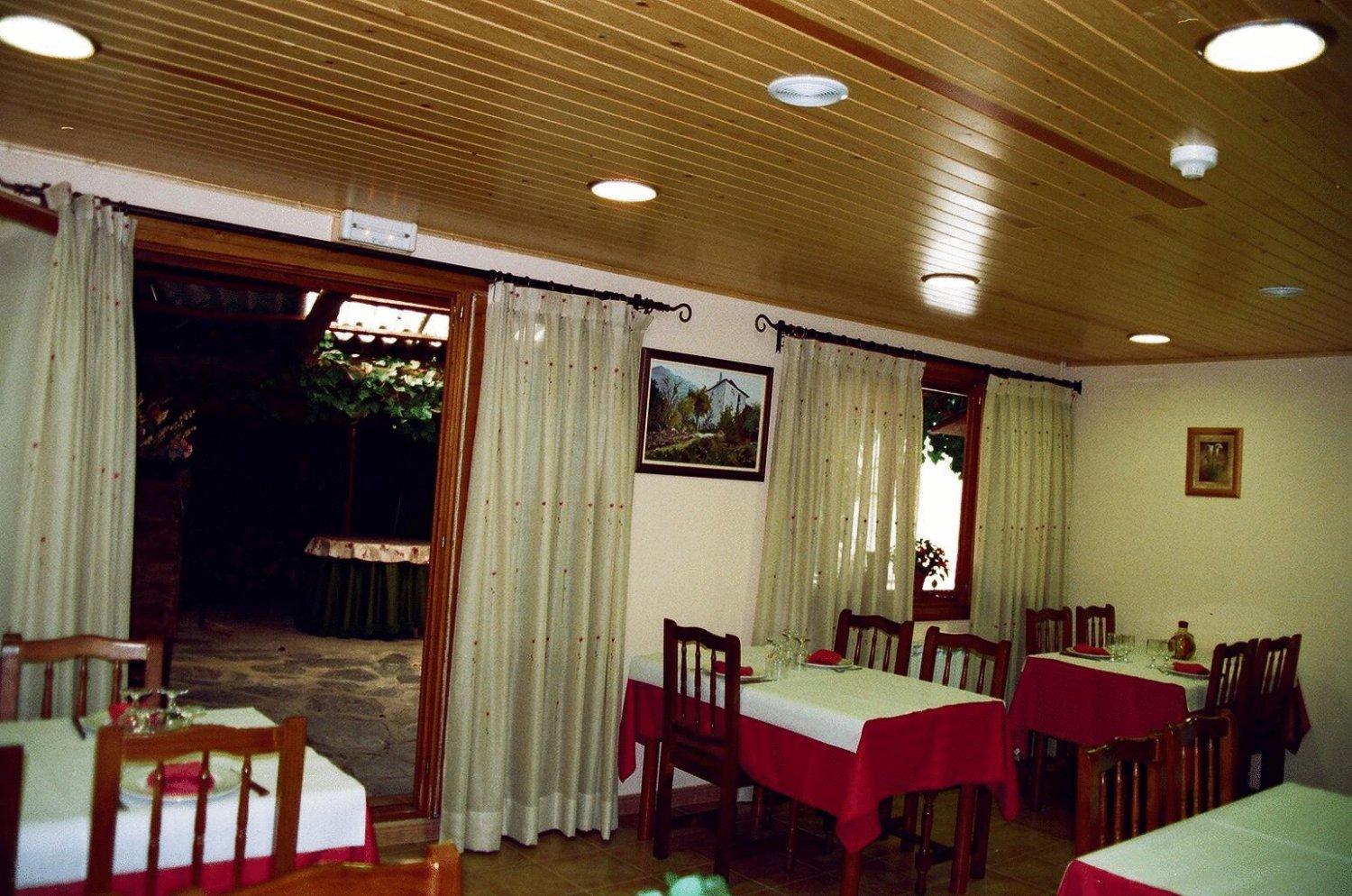 Hostal Pernalle أريابال المظهر الخارجي الصورة